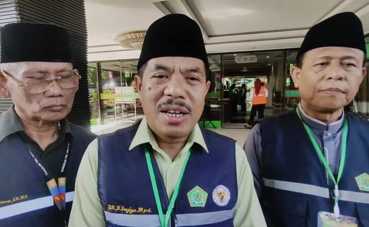 Puncak Haji Tiba, PPIH Imbau Jemaah Embarkasi Surabaya Jaga Kesehatan