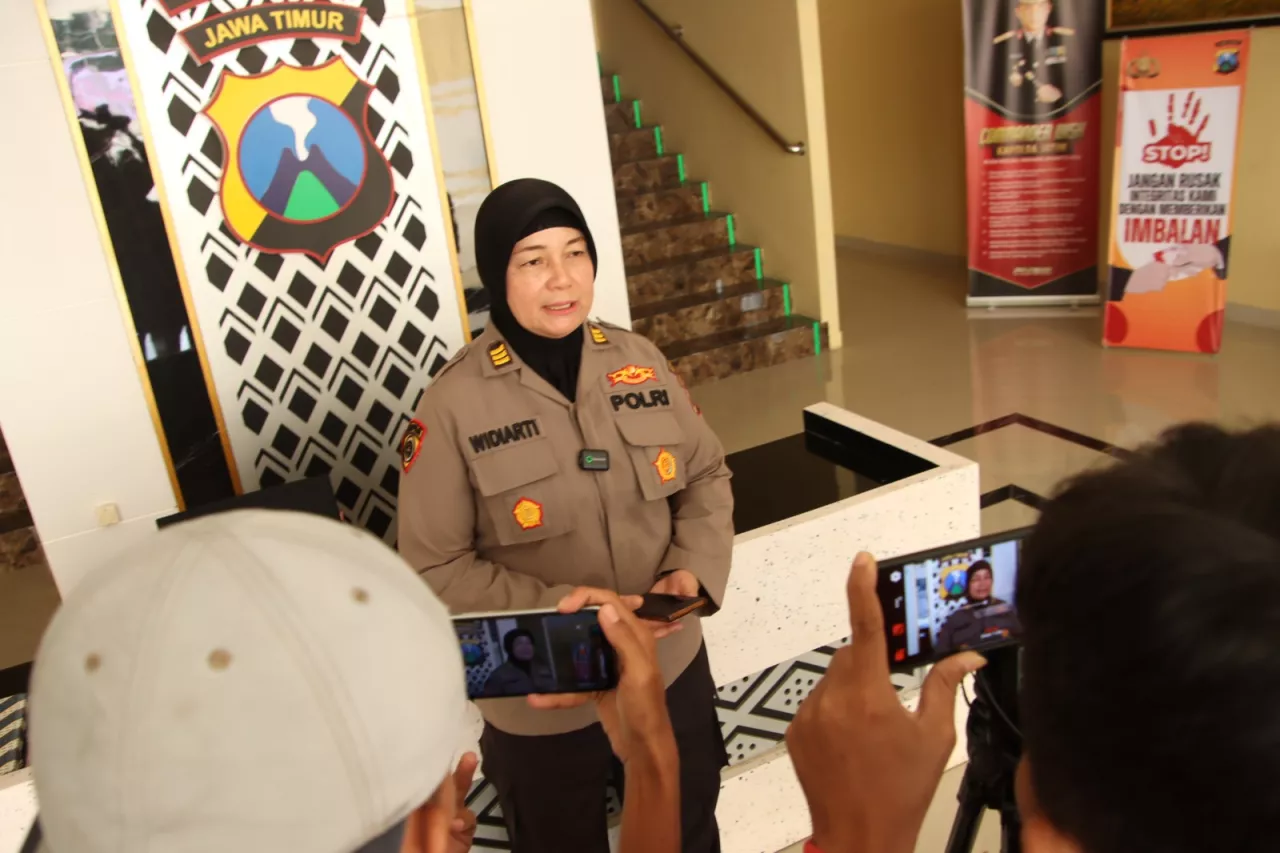 Diduga Rudapaksa 10 Santriwati, Pengurus Ponpes di Kangean Ditangkap Polisi