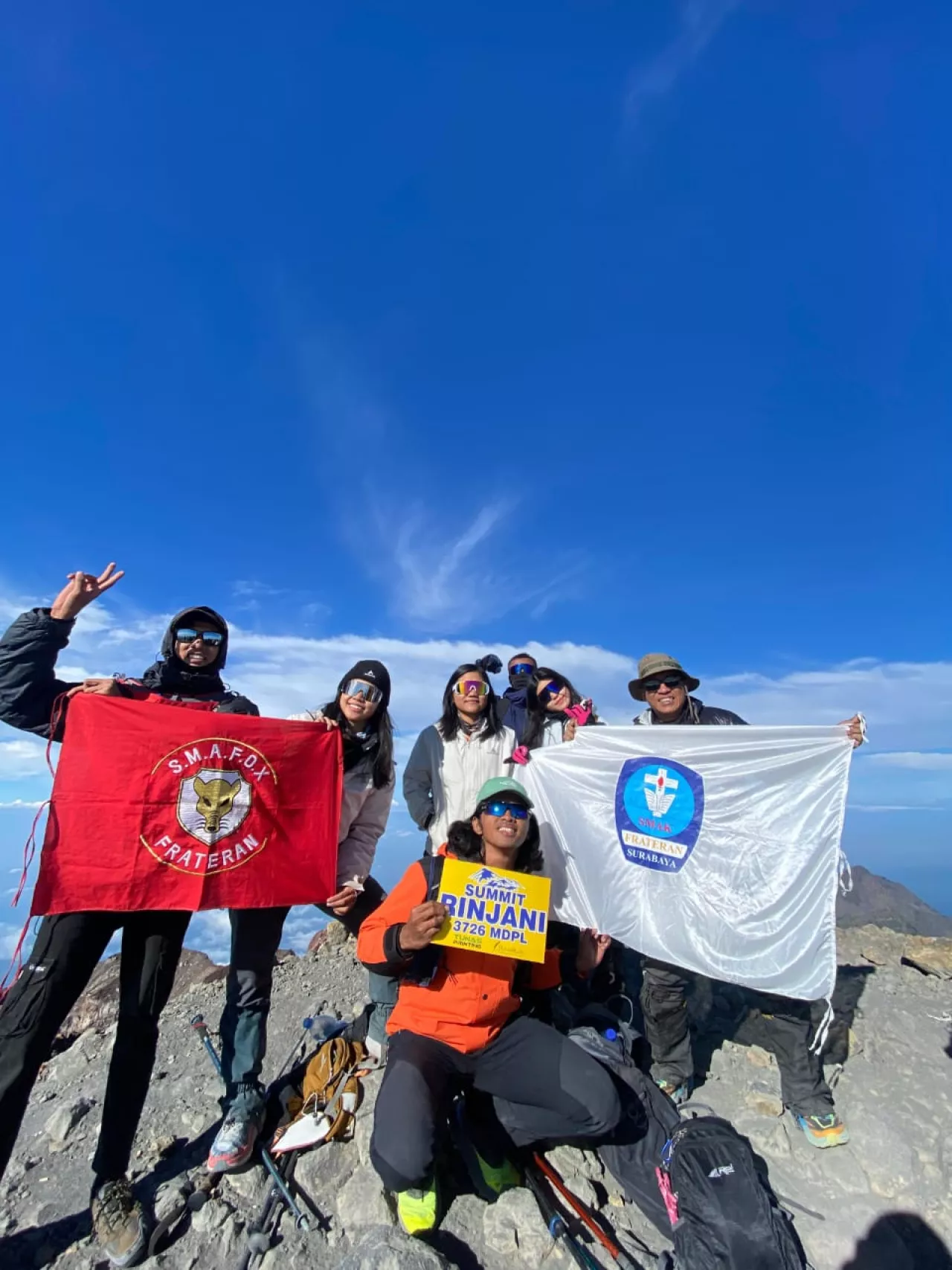 Pendakian Rinjani, Siswa SMAK Frateran Jalani Pendidikan Karakter di Alam Terbuka
