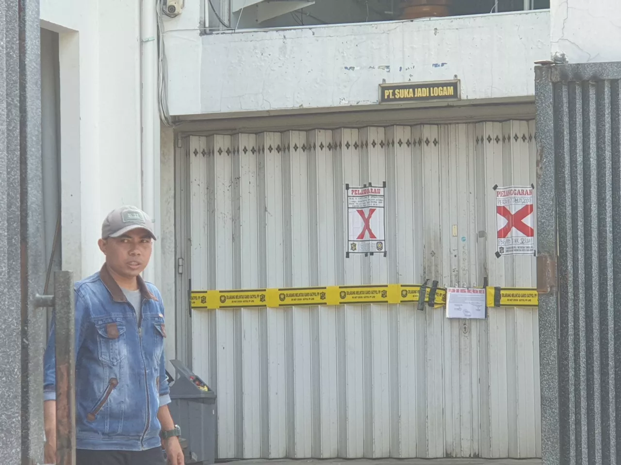 Meski Disegel, Aktivitas Pabrik Peleburan Emas di Kandangan Masih Berjalan Terbatas