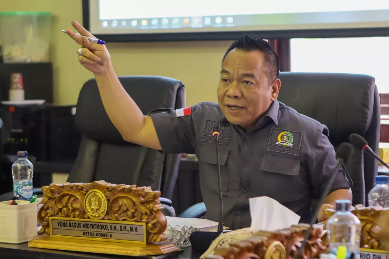 Fenomena Puluhan KK di Satu Alamat, Komisi A Ingatkan Ancaman Data Bansos