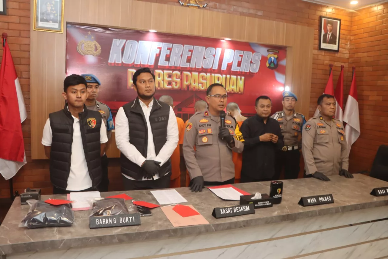 Polisi Ungkap Pembunuhan di Sungai Purwosari, 3 Tersangka Diamankan