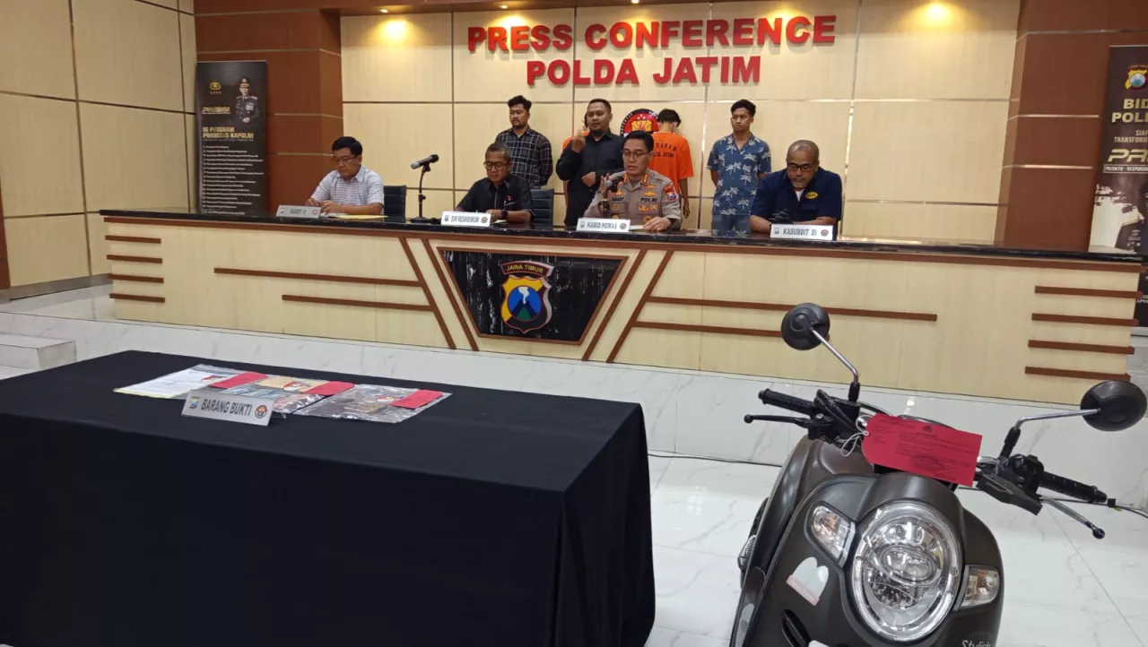 Peras Kadispendik Jatim Atas Kasus Perselingkuhan, Dua Mahasiswa Ditangkap