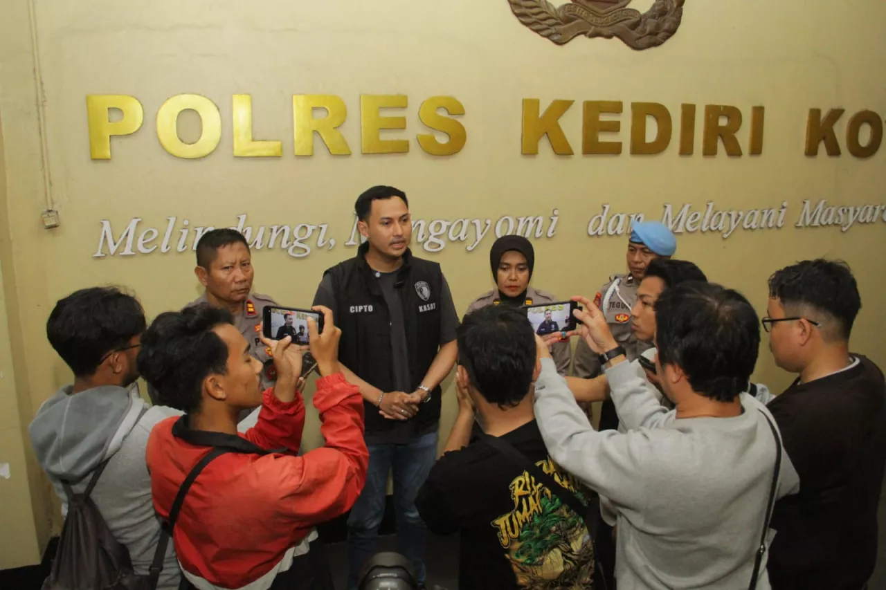 Miras Oplosan Tewaskan LC di Kediri, Dua Dirawat Intensif