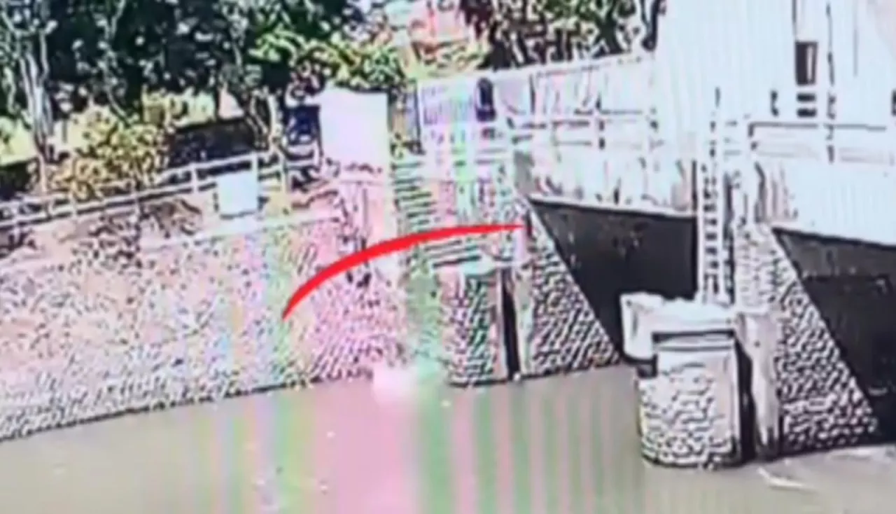 Pria Diduga Lompat dari DAM Jagir Belum Ditemukan, Arus Sungai Menyulitkan