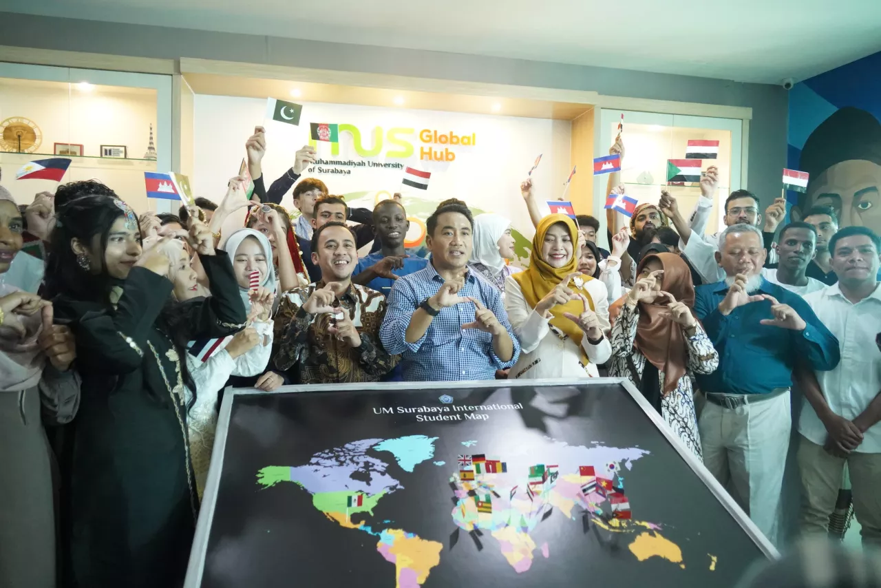 UMSurabaya Resmikan Global Hub, Simbol Pesan Damai Lintas Bangsa