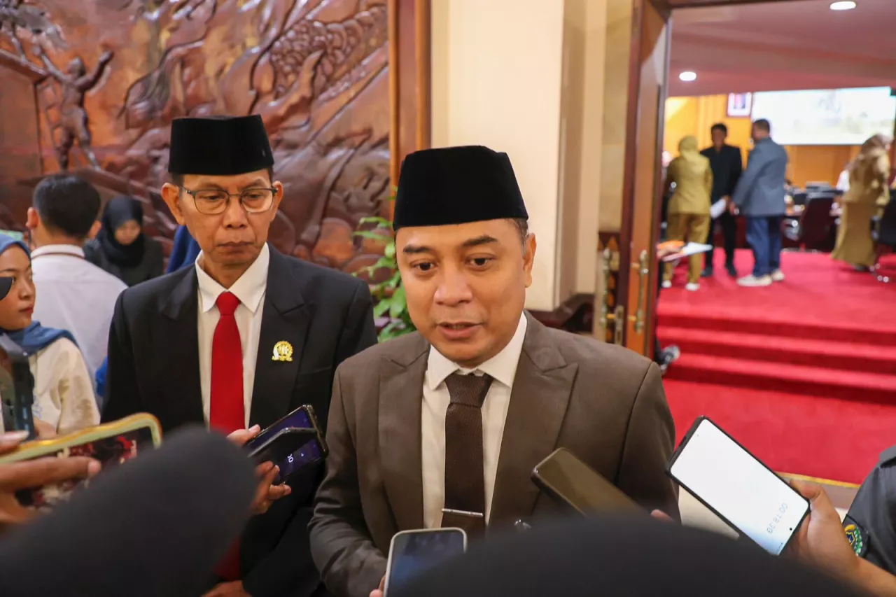 Hapus Praktik Tebus Ijazah, Eri Siapkan Bantuan Rp350 Ribu per Bulan untuk Siswa Swasta