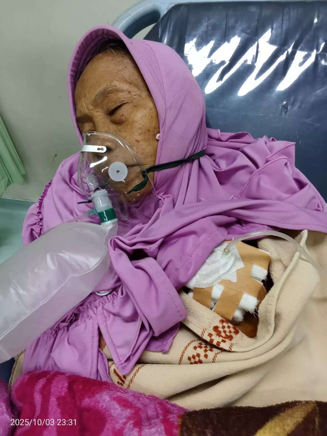 Pulang dari Rumah Tetangga, Nenek di Mojokerto Tertembak di Dada
