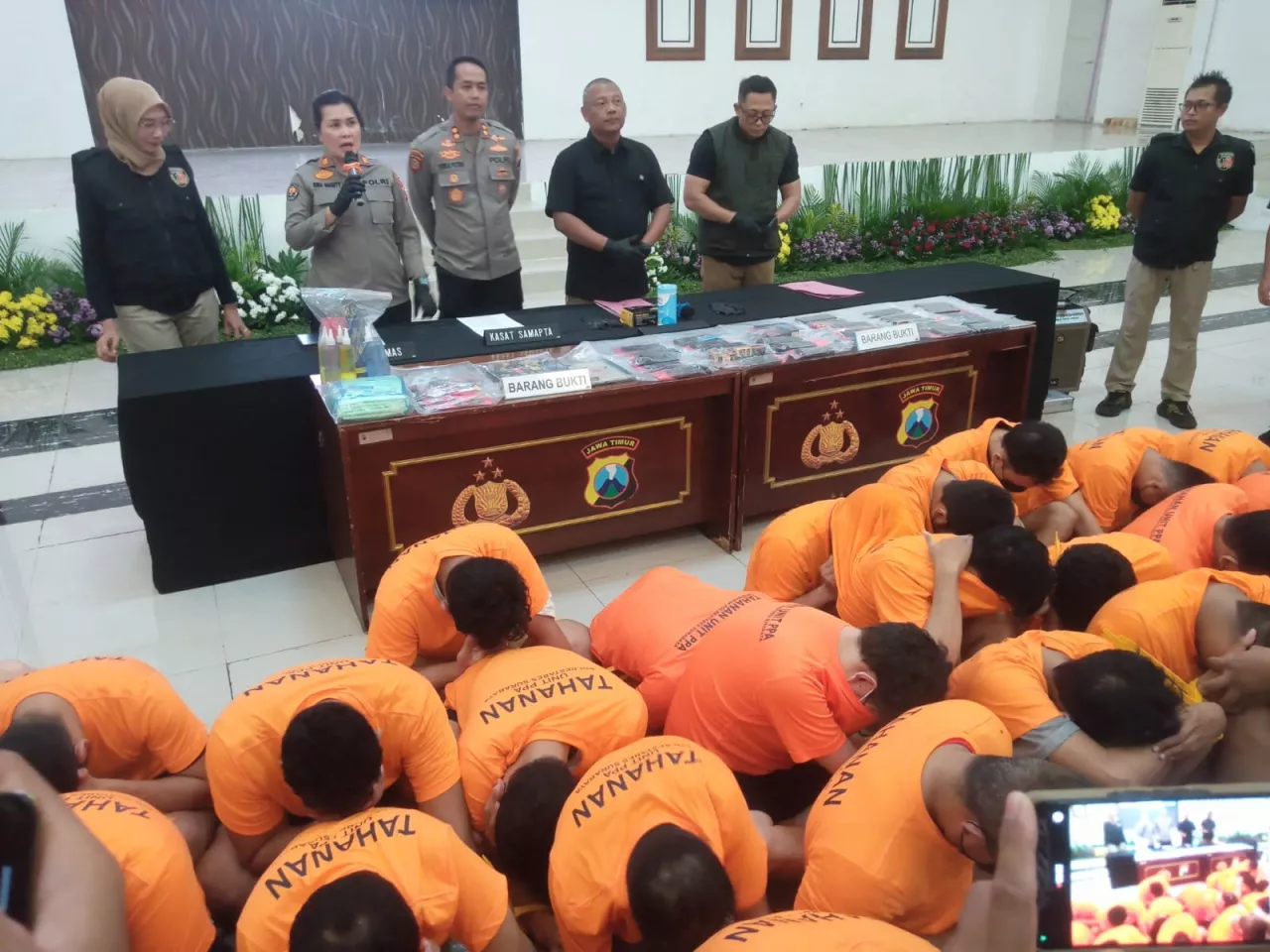 Wow! Tersangka Pesta Gay di Midtown Surabaya Ada yang Berprofesi ASN, Guru dan Petani