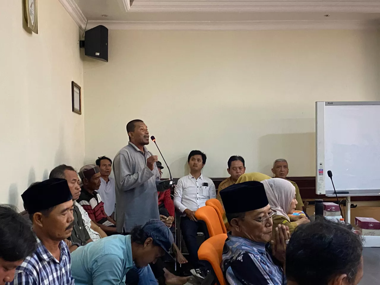Petani Kedung Cowek Tolak Lahan Produktif Dijadikan Sekolah Rakyat
