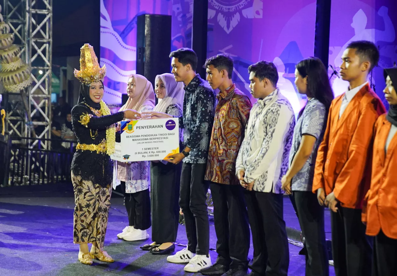 Festival Pemuda 2025, 260 Mahasiswa Mojokerto Terima Beasiswa