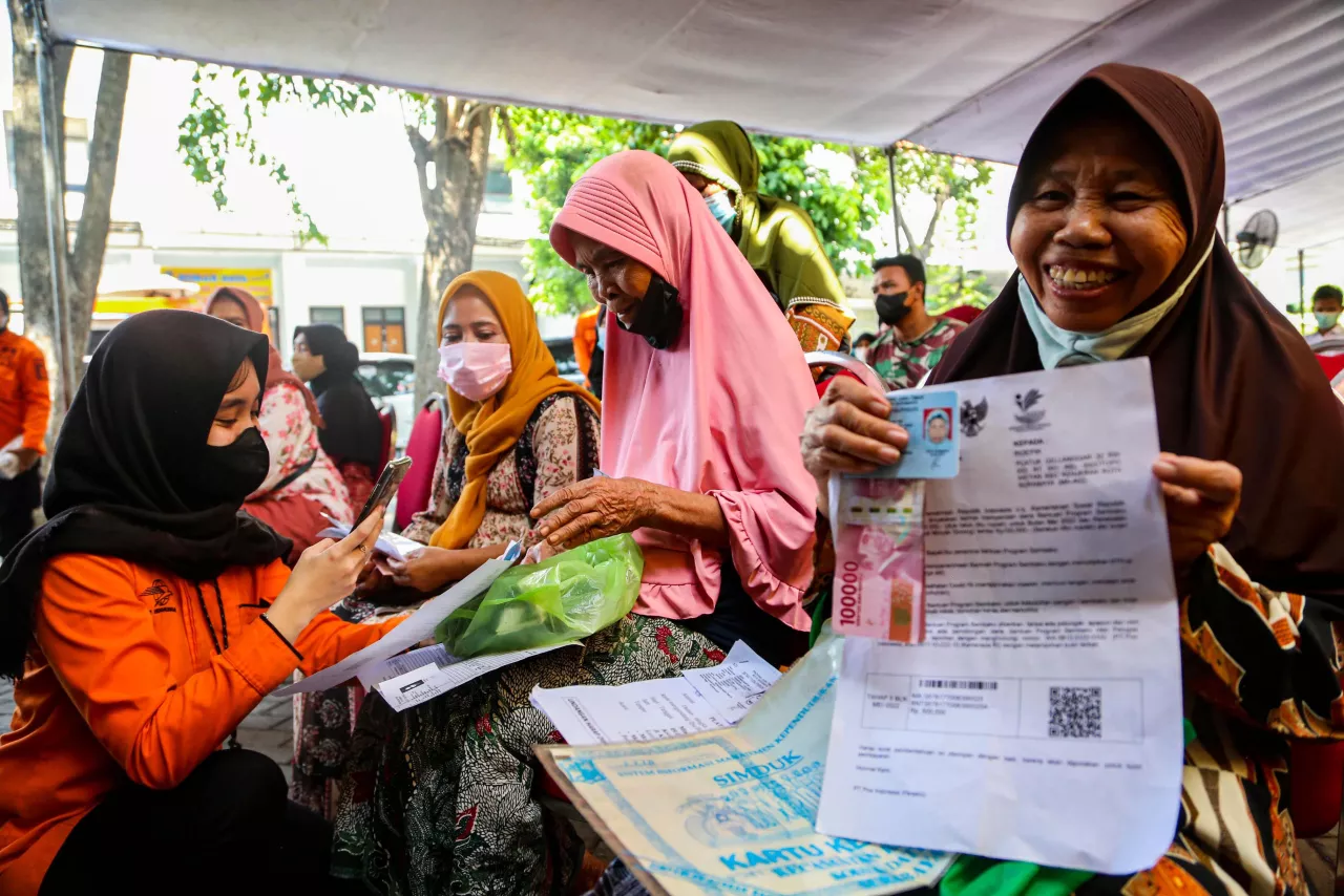 Demi Bansos, Warga Surabaya Diminta Segera Update Data Kependudukan