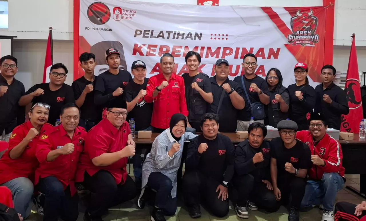 Hadiri Pelatihan TMP PDIP Surabaya, Risma Tekankan Perjuangan Kaum Muda 