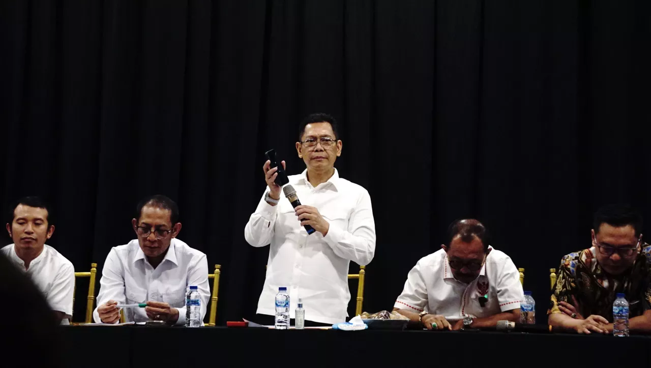 Kerap Kawal Dapil, Adies Kadir Dianggap Tetap Didukung Warga Meski Dihantam Opini Politik