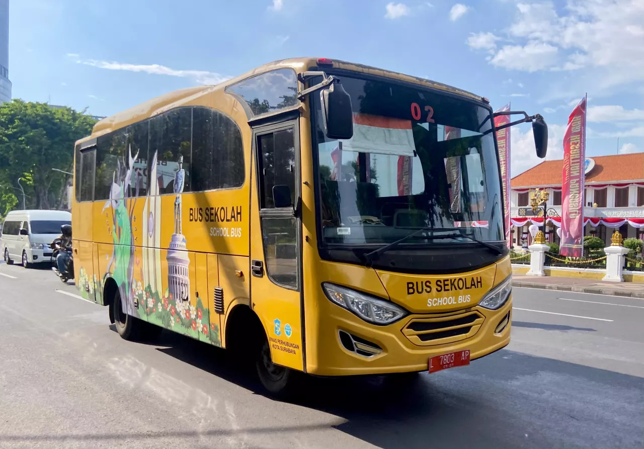 Bus Sekolah Surabaya Masih Terbatas, DPRD Desak Perluasan Akses