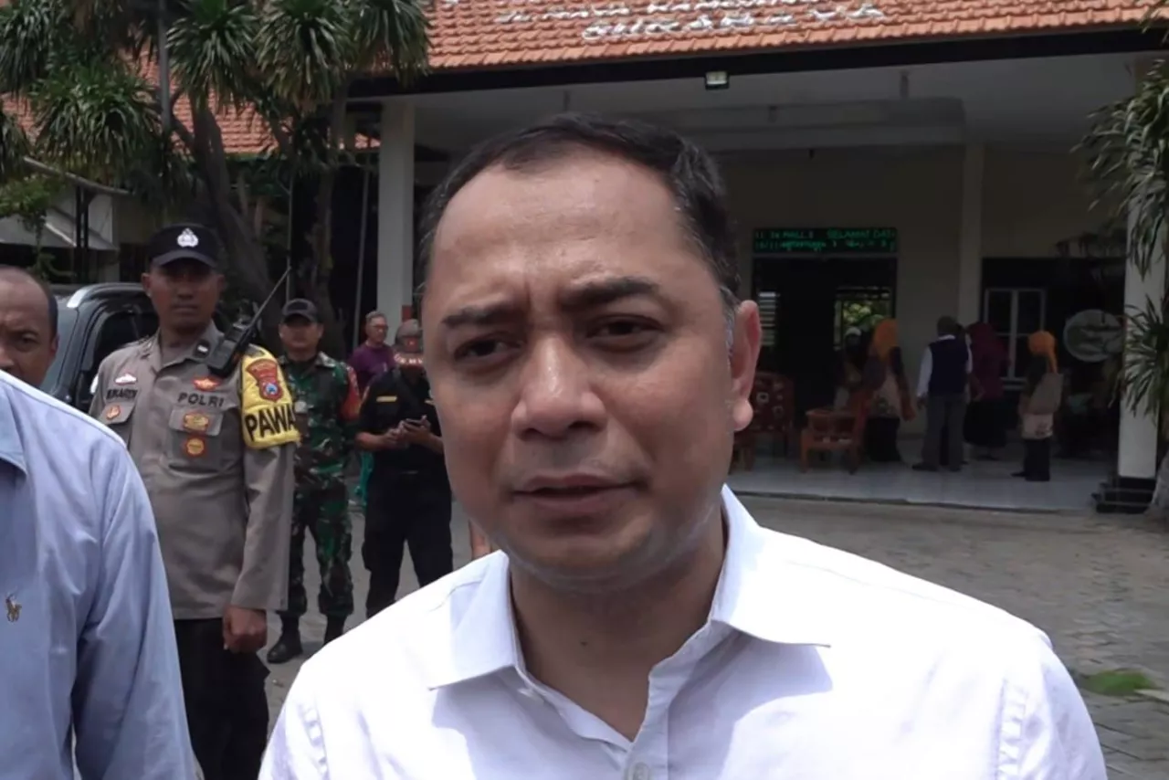 Polisi Ungkap Prostitusi di Putat Jaya, Wali Kota Eri Pastikan Dolly Bersih