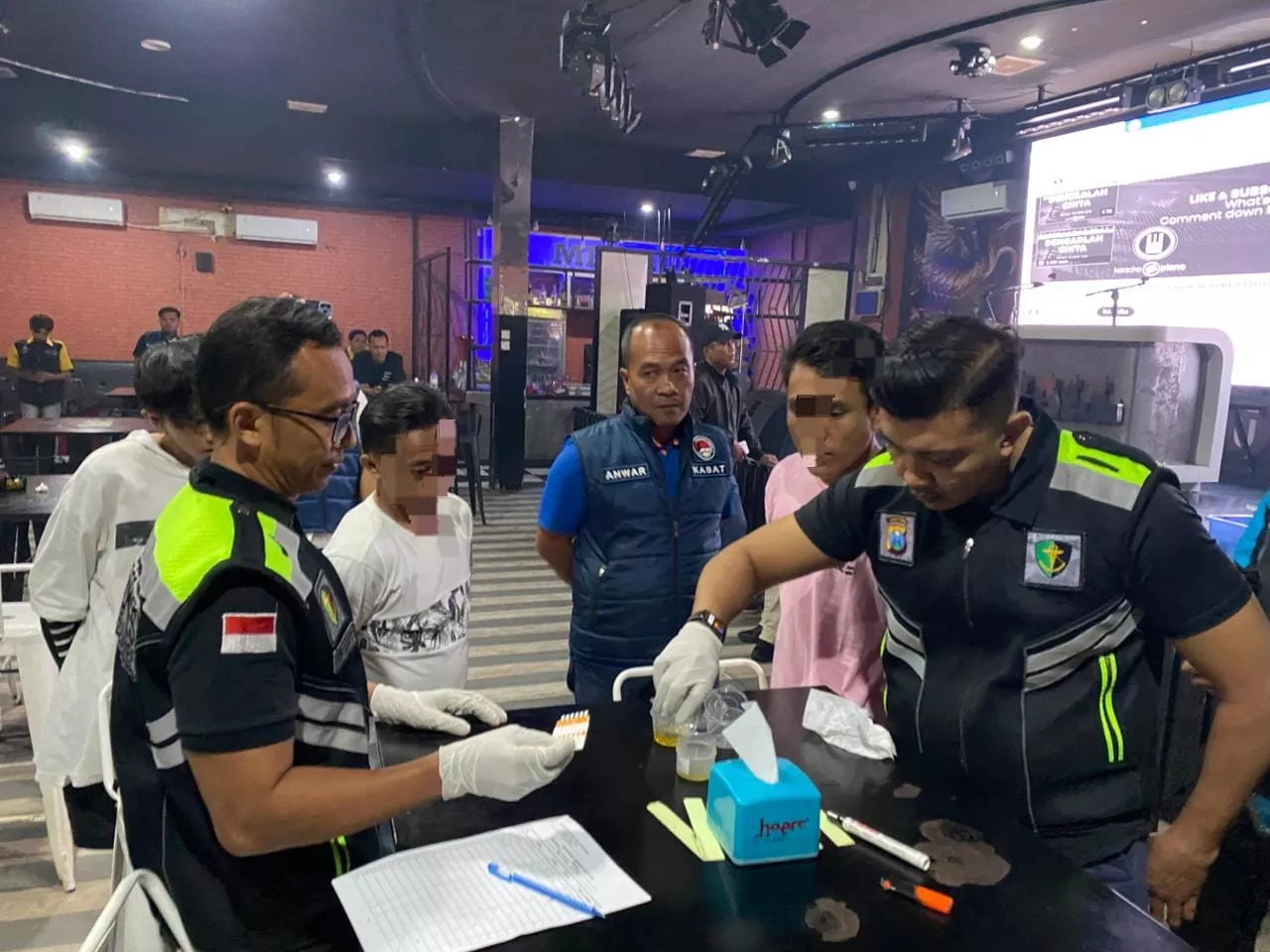 Patroli Hiburan Malam Diperketat, Dua Pemuda Positif Narkoba di Sumenep