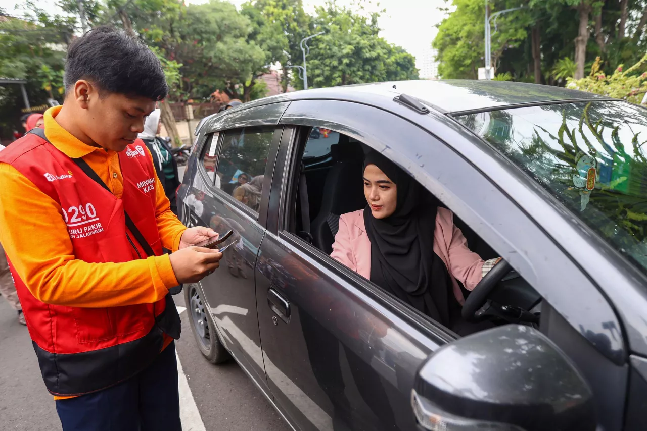 Parkir Non-Tunai Diuji di 1.510 Titik, Dishub Surabaya Siapkan CCTV Portabel