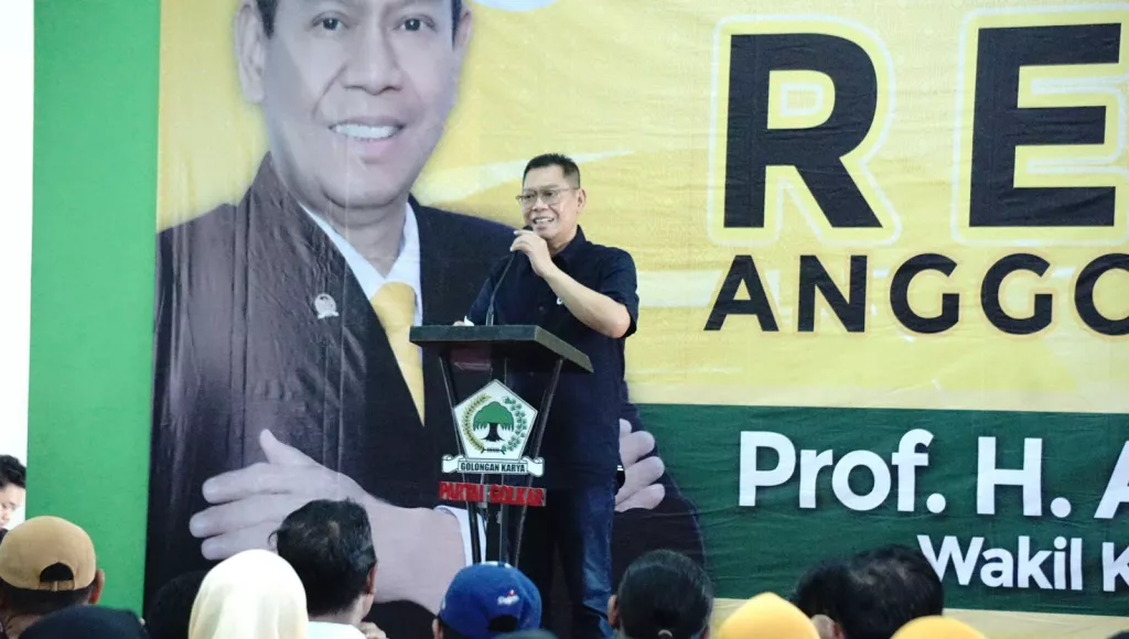Reses di Surabaya, Adies Kadir Soroti Bahaya AI dan Hoaks