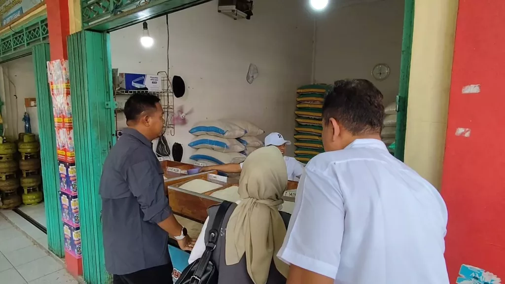 Perum Bulog Pastikan Stok Beras di Mojokerto dan Jombang Aman hingga Awal Tahun