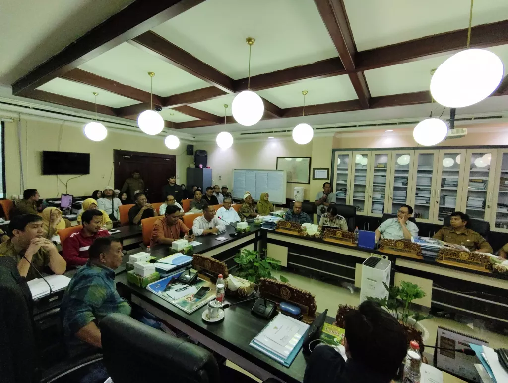 Jembatan PT Heinrich Diduga Picu Banjir Keputih, DPRD Desak Izin Dicabut