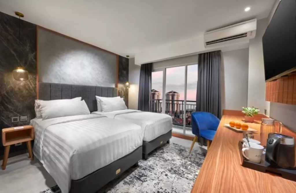 Promo Settle Staycation Aston Inn Jemursari Rp399.000 per Malam