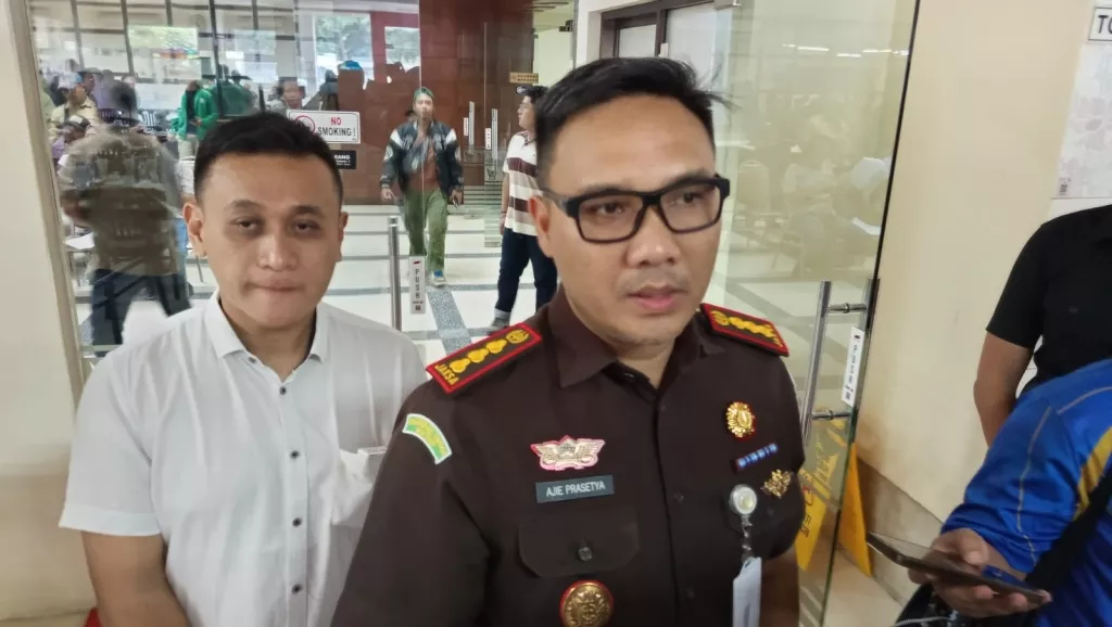 Restorative Justice, Kejari Surabaya Damaikan 8 Tersangka Pindah Hasil Kejahatan