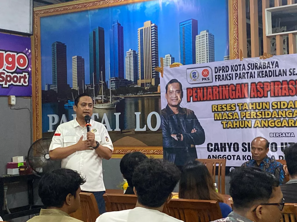 Gen Z Surabaya Curhat ke DPRD, Tagih Anggaran Rp47 M Program Intervensi Segera Direalisasikan