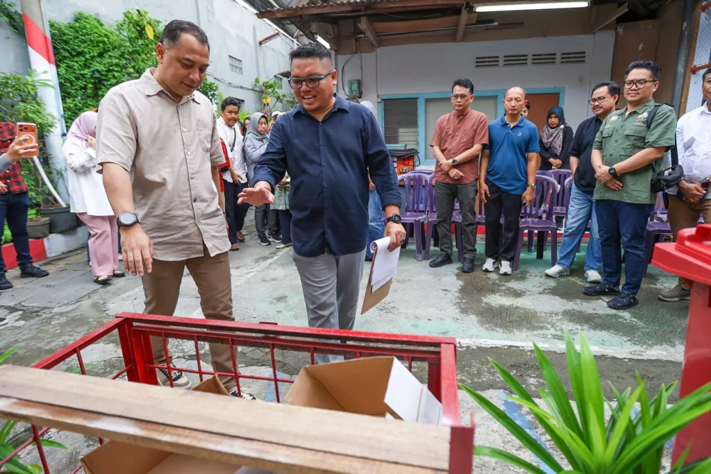 Potret Sukses Sistem Perlindungan Mandiri di Genteng Surabaya, Warga Sakit Dapat Rp250 Ribu