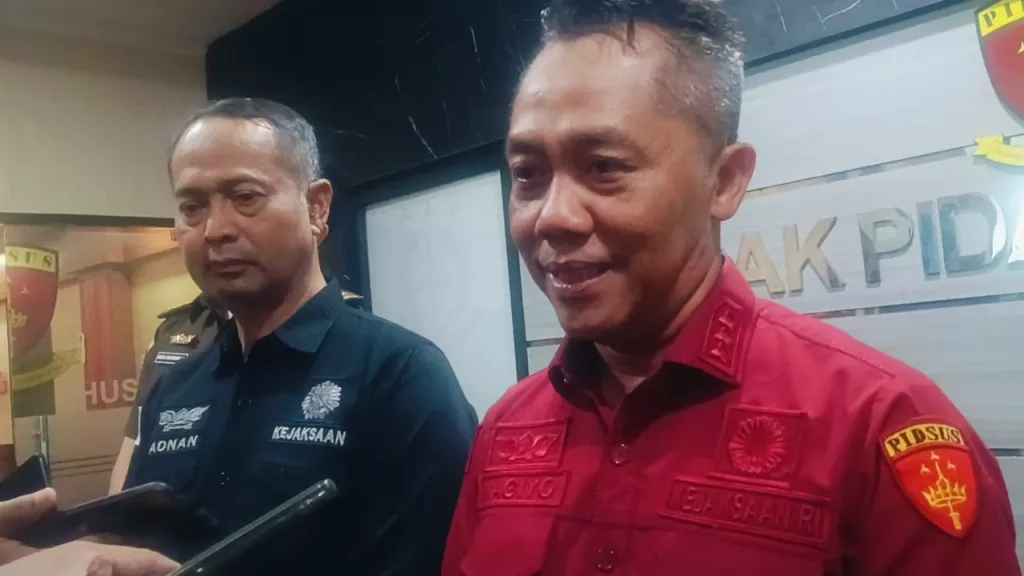 Kejati Jatim Hentikan Proses Hukum Guru Honorer di Probolinggo yang Rangkap Jabatan PLD