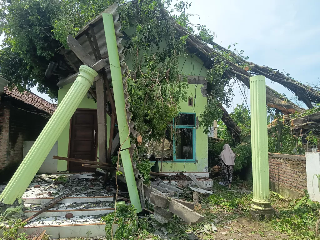 Hujan dan Angin Kencang Landa Mojokerto, Rusak 39 Rumah Warga