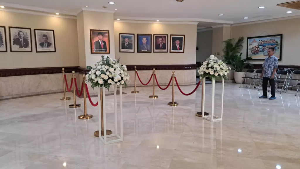 Begini Suasana Gedung DPRD Surabaya Jelang Penghormatan Terakhir Adi Sutarwijono