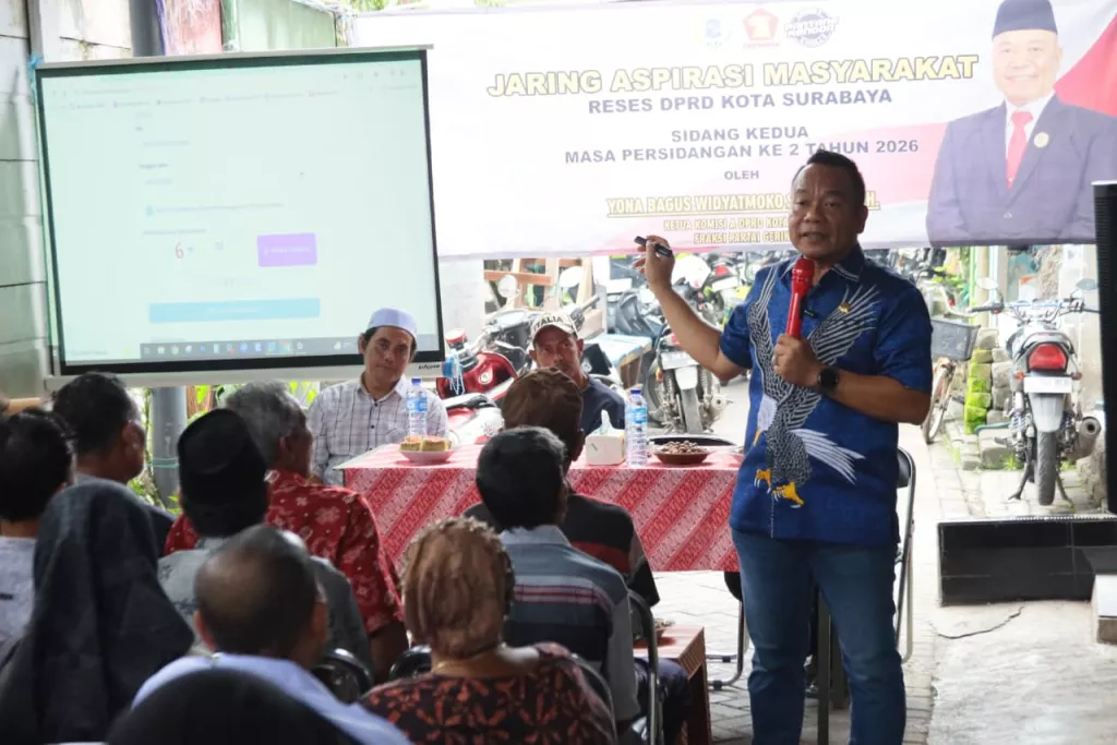 Reses di Tambak Osowilangun, Yona Bagus Kucurkan Bantuan dan Singgung Validitas DTSEN