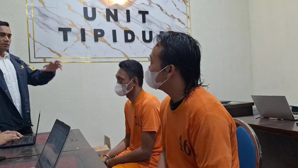Kecanduan Judi Online, Mantan Pekerja Pabrik di Mojokerto Nekat Curi Truk Crane