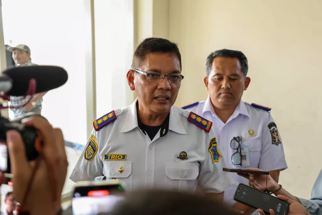 Tolak Parkir Digital, 600 Jukir Surabaya Dibekukan Izinnya