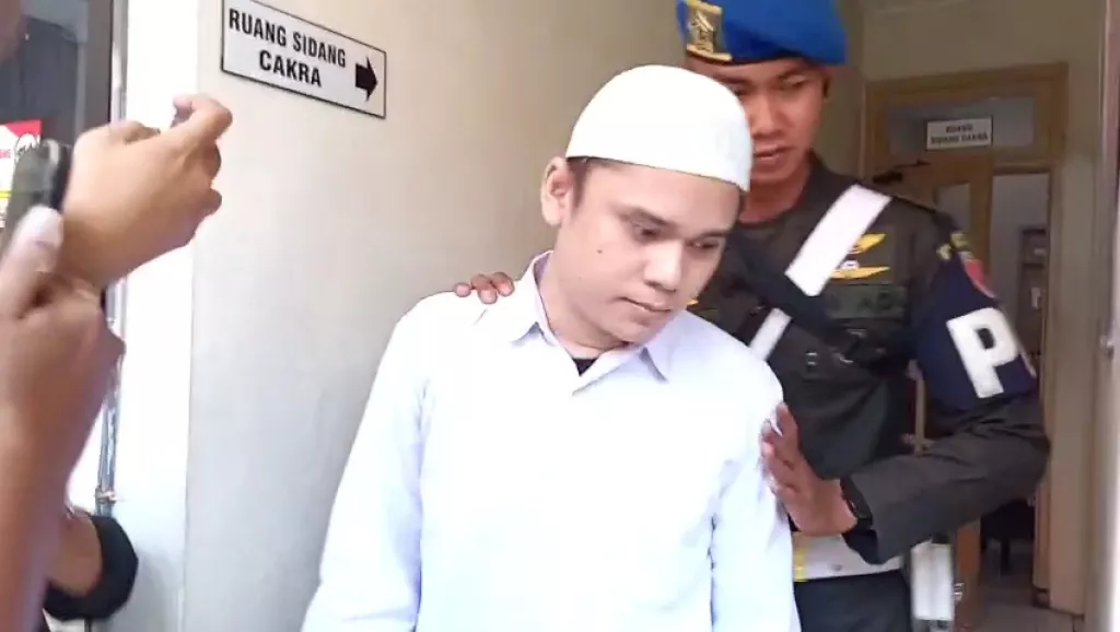 Alvi Maulana, Terdakwa Mutilasi Pacar di Kos Surabaya Dituntut Penjara Seumur Hidup