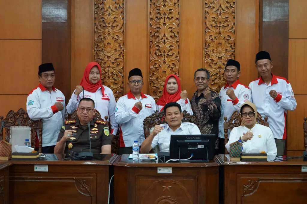 Bupati Sidoarjo Subandi Dorong Sinergi BPD dan ABPEDNAS dalam Penguatan Pengawasan Desa