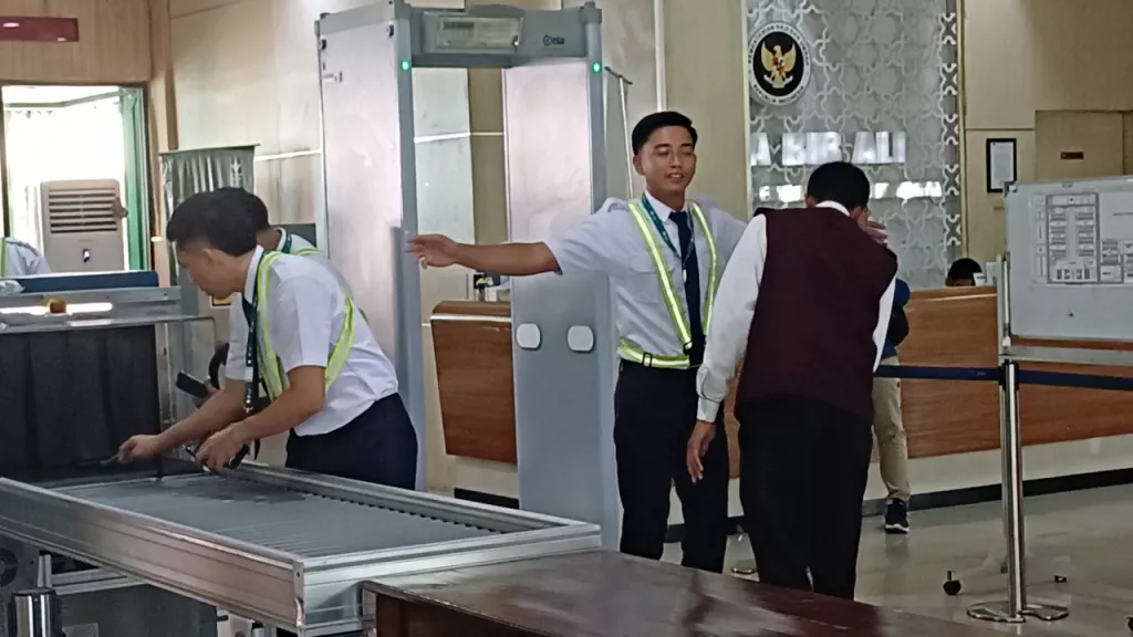 PPIH Embarkasi Surabaya Uji Kesiapan Lewat Simulasi Rute Asrama-Bandara