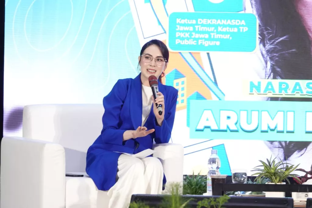 Arumi Bachsin Ajak Generasi Muda jadi Pemimpin Masa Depan yang Berkualitas