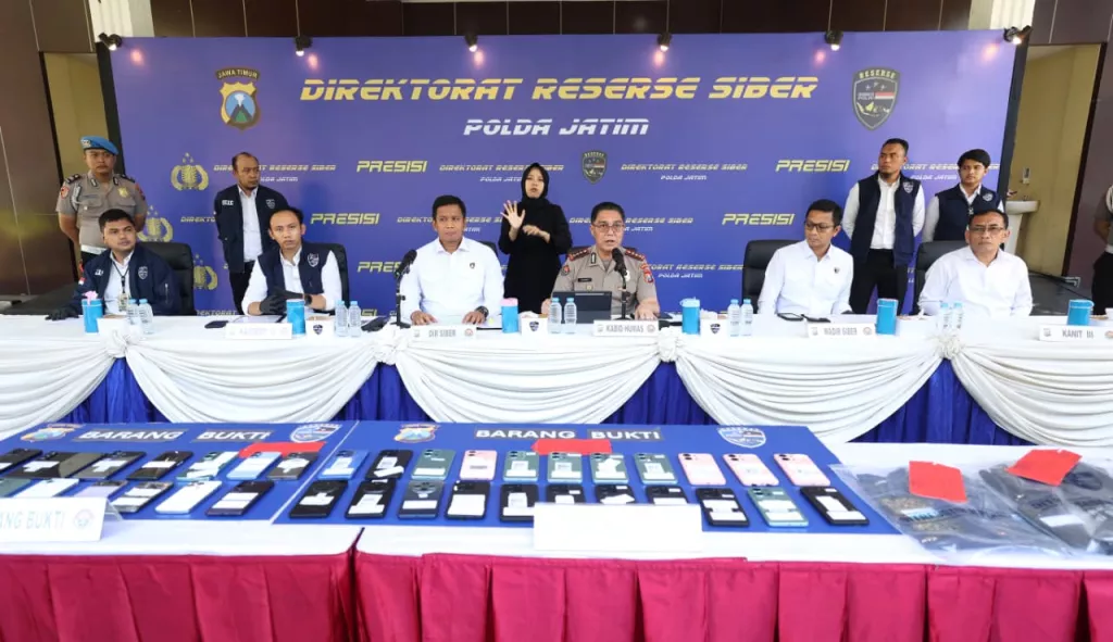 Polda Jatim Bongkar Sindikat Penipuan Jual Beli Mobil Lintas Provinsi, 11 Orang Diamankan