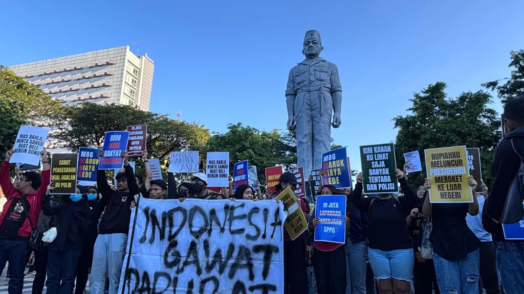 8 Tuntutan Aliansi Surabaya Menggugat saat Demo di Surabaya