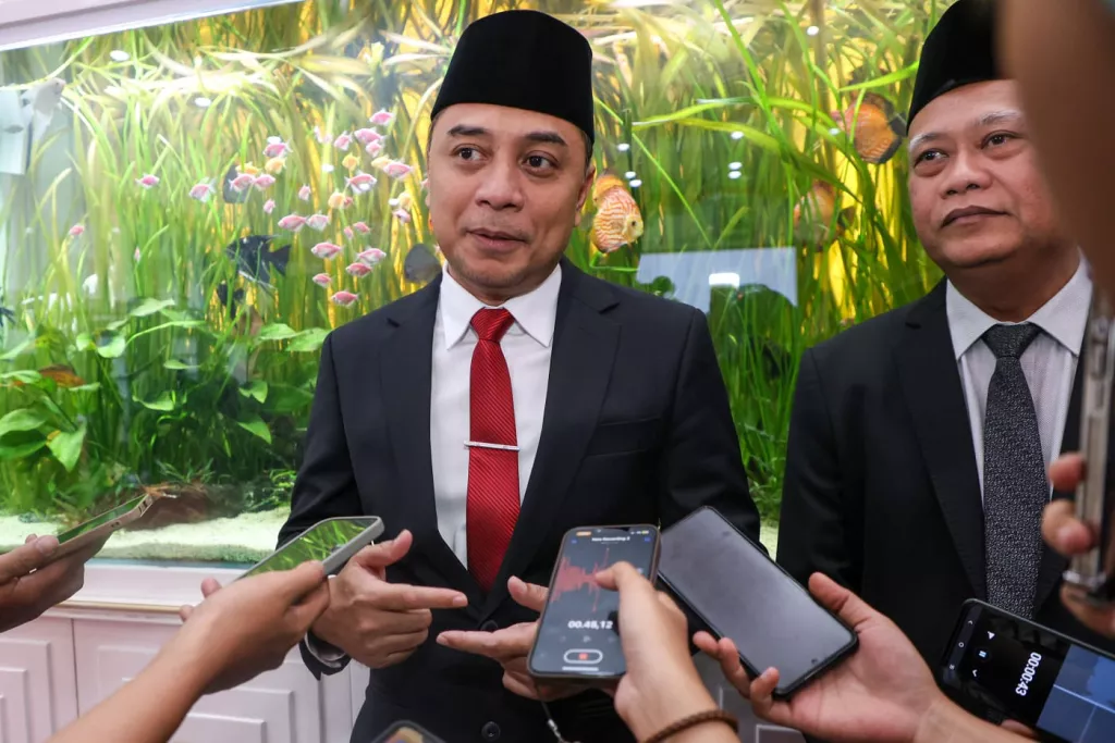 Daftar 3 Layanan Publik Buruk di Surabaya, Camat dan Lurahnya Disebut Kerja Seenaknya Sendiri