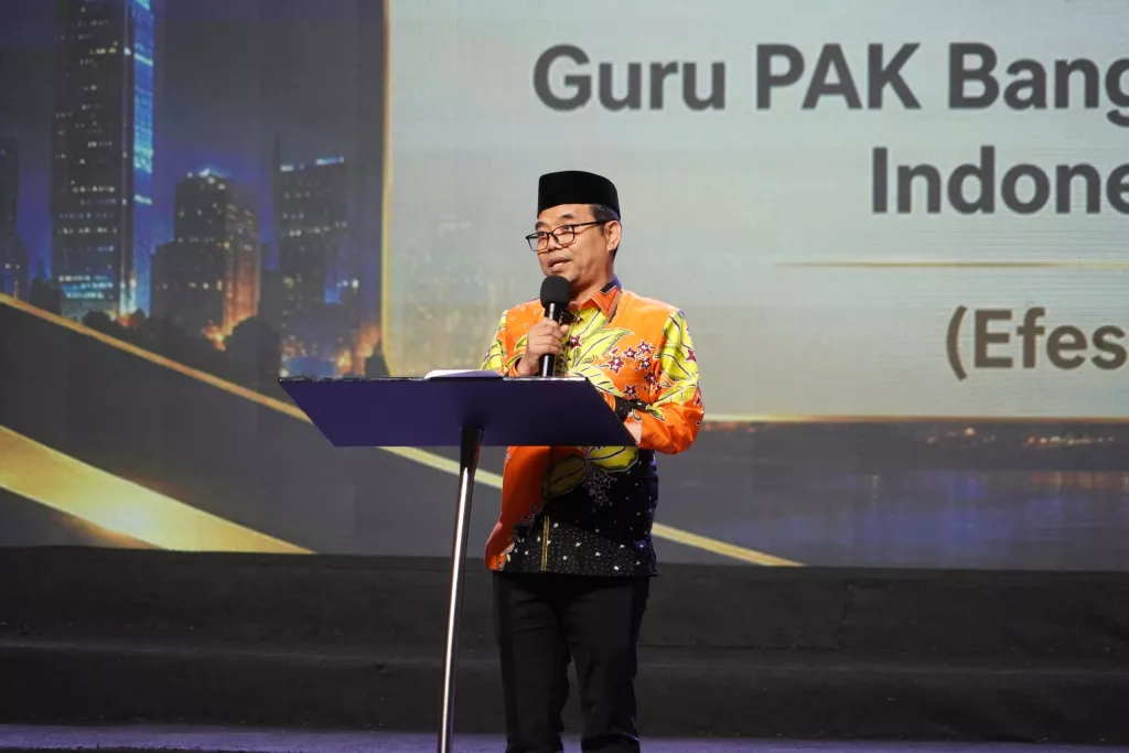 Kemenag Jatim Ajak Guru Kristen Bentuk Generasi Berkarakter dan Pembawa Damai 