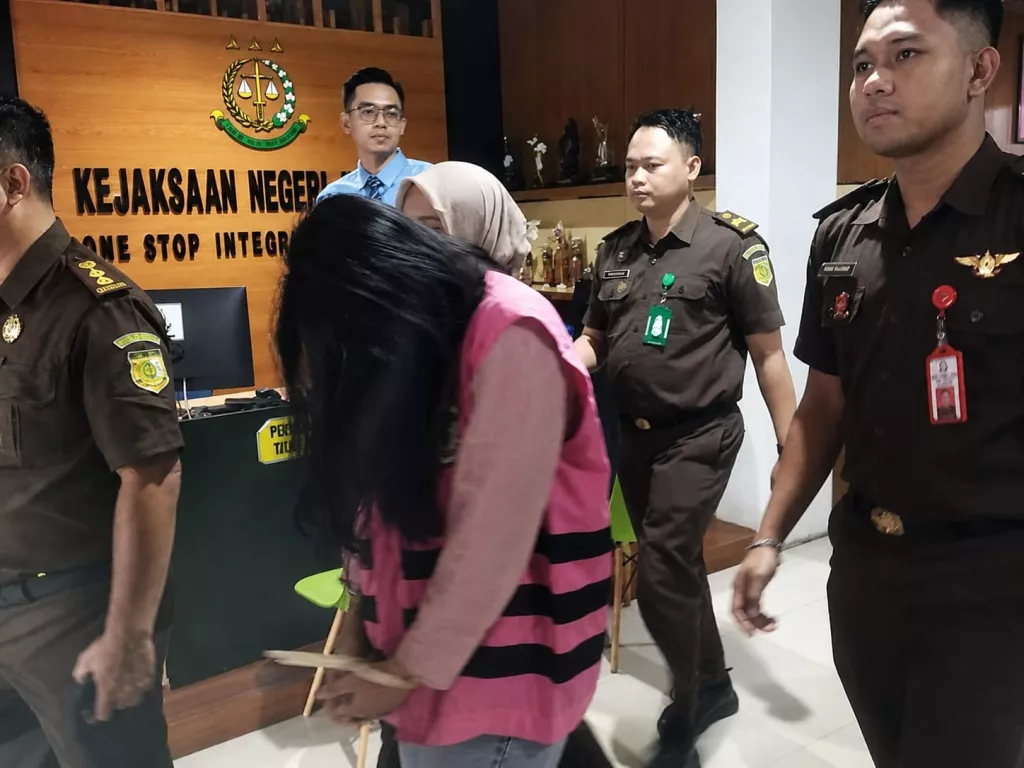 Kejari Jember Tetapkan Tiga Tersangka dalam Dugaan Korupsi Bank Jatim Rp2,9 Miliar
