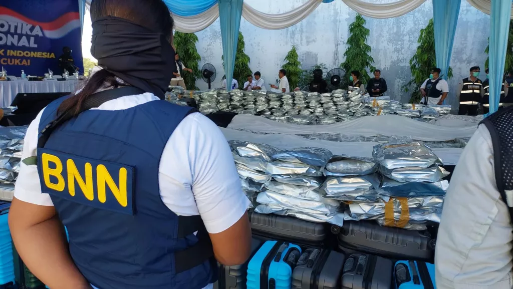 Foto: Pengungkapan Narkoba 3 Ton di Gresik