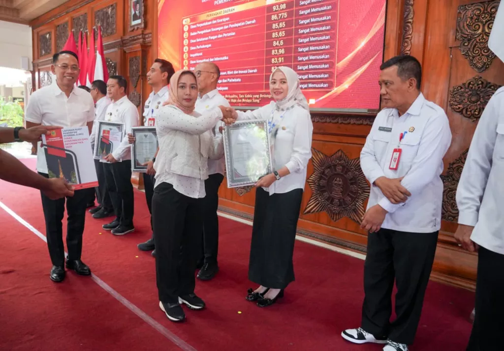 Tegaskan Arsip Bukan Cuma Administrasi, Ning Ita Minta OPD Kota Mojokerto Genjot Kinerja