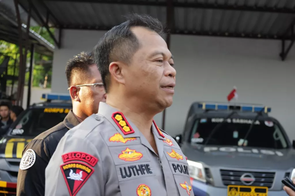 Sikat Premanisme, Polrestabes Surabaya Tahan Tiga Tersangka Penyerobot Ruko LeIang