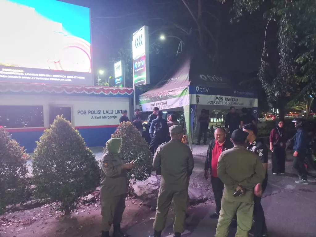 Pos Polisi Margorejo Surabaya Dilempar Molotov, Begini Kesaksian Warga