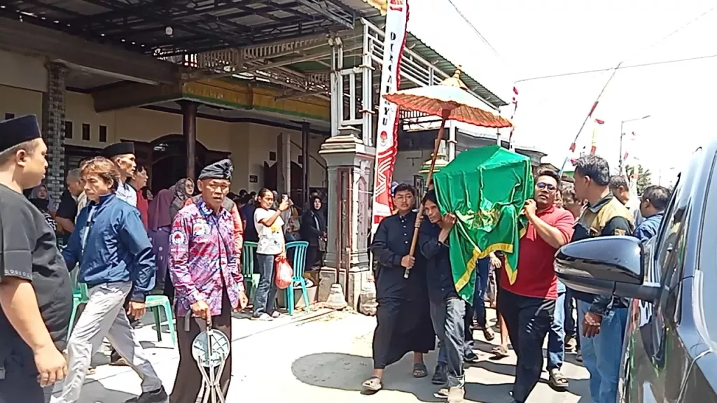 Gagal Bertahan dari Luka Bakar 90 Persen, Teknisi SPPG Mojokerto Meninggal di RSUD Soetomo