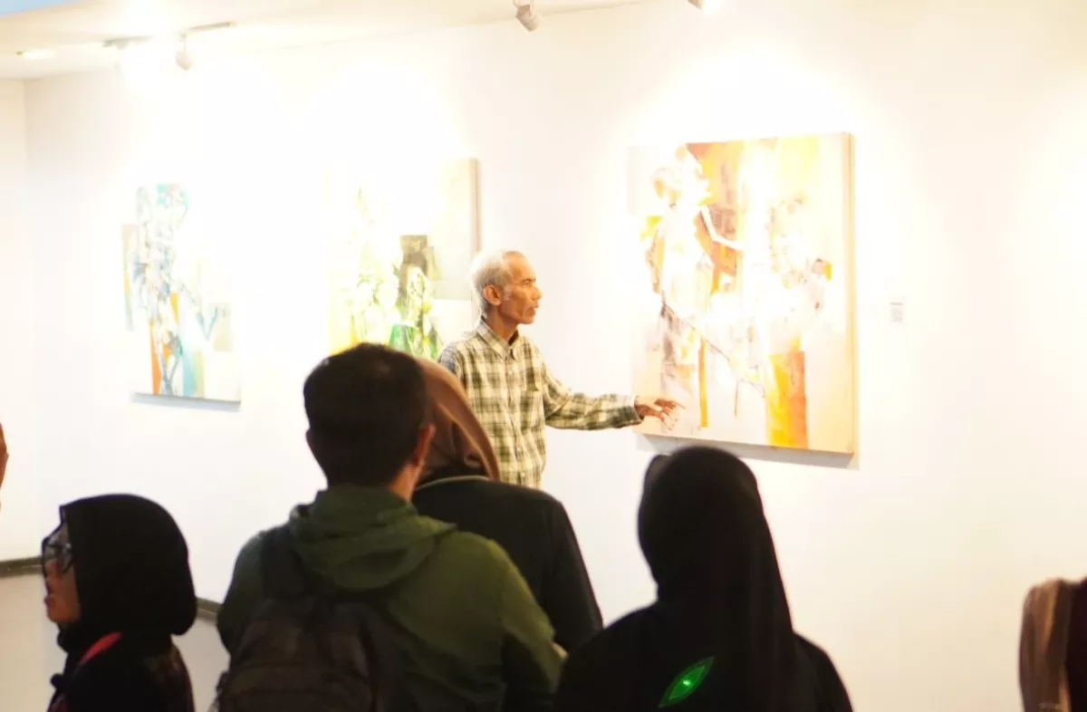 Melihat Tubuh Lewat Seni Lukis dalam Pameran The Imaginary Bodies di ARTOTEL Grand Prima Surabaya